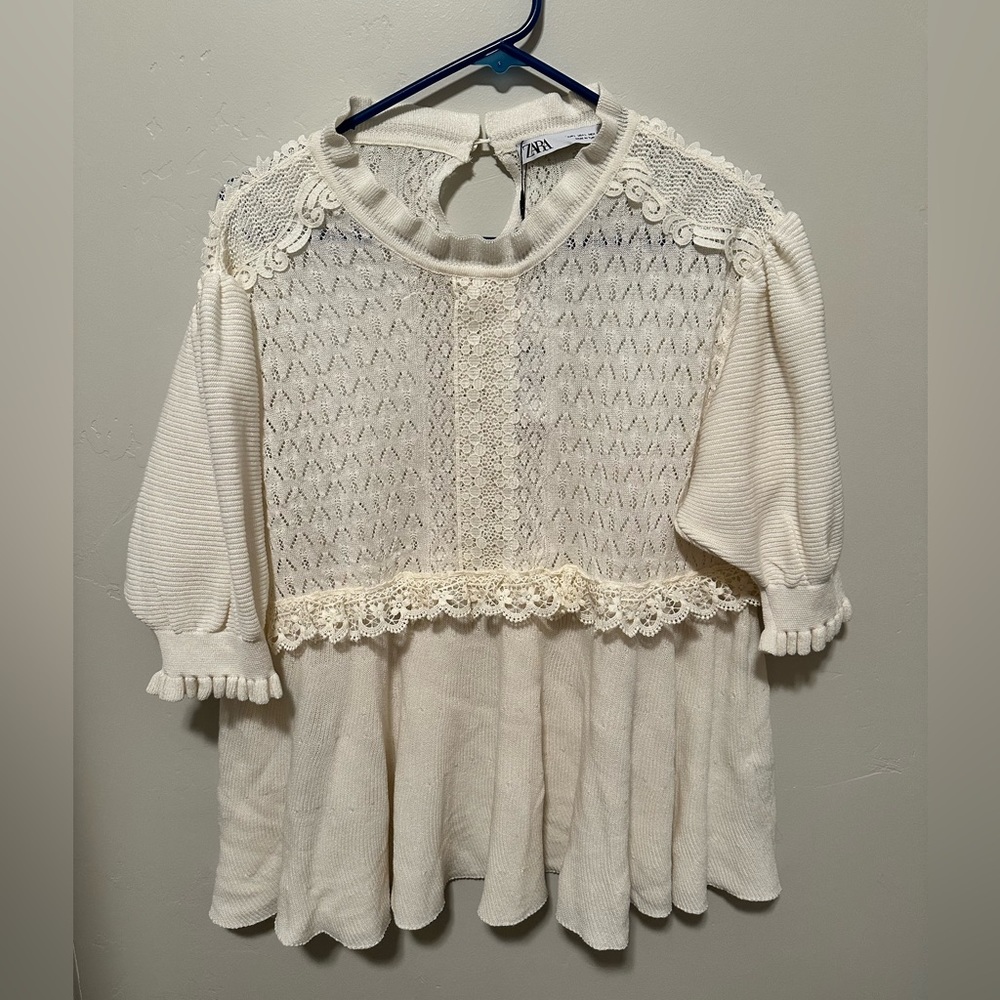 Zara blouse size L new with tags